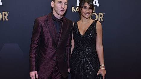 Angeblich hat sich Lionel Messis Freundin schon ein Hochzeitskleid gekauft.