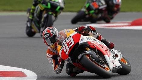 Marc Marquez startete in Silverstone mit Bestzeit in den Renntag