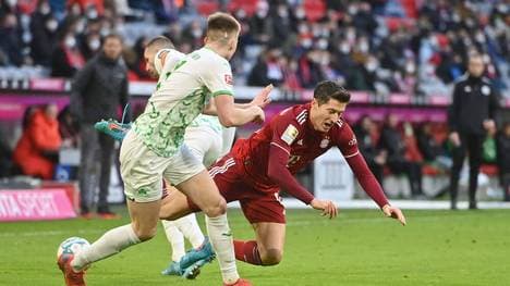 Luca Itter (l.) bleibt den Fürthern erhalten