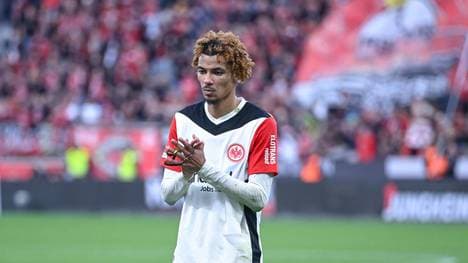 Hugo Ekitiké stand in Leverkusen im Fokus