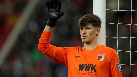 Gregor Kobel musste gegen Eintracht Frankfurt ausgewechselt werden