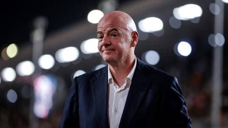 FIFA-Präsident Infantino will Berater-Honorare deckeln