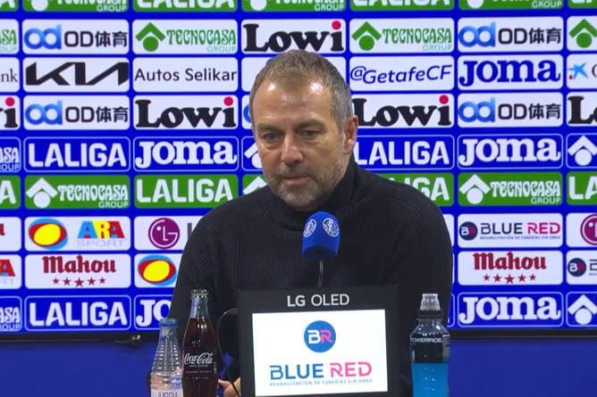 Das sagt Flick zum Rassismusskandal um Barca-Star