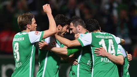 Werder Bremen v VfB Stuttgart - Bundesliga