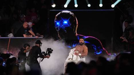 Andrade beim WWE Royal Rumble 2025
