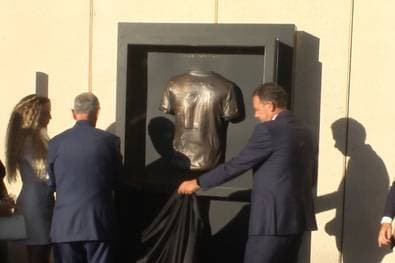 "Platz der Helden“: Jota und Costa erhalten Denkmal