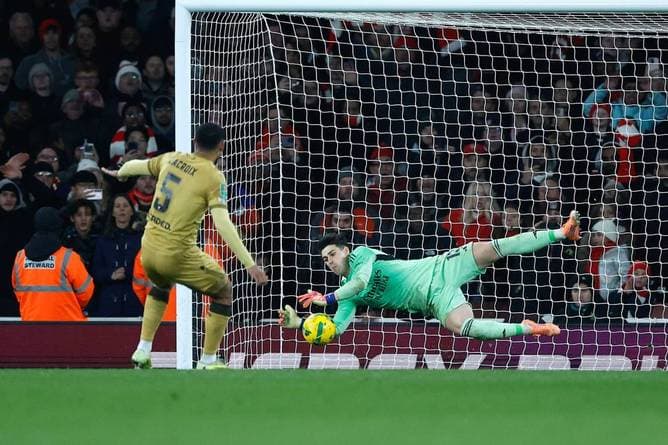 Arsenal jubelt nach Elfer-Krimi