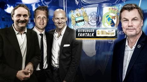 Moderator Thomas Helmer (r.) diskutiert mit Peter Neururer, Oliver Pocher und Stefan Schnoor (v.l.n.r.)