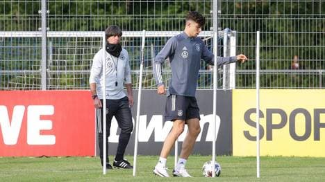 Kai Havertz (r.) wechselte zum FC Chelsea