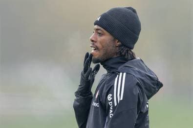 Fix! Eintracht vermeldet Abgang