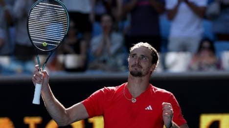Zverev zeigt sich im Interview humorvoll