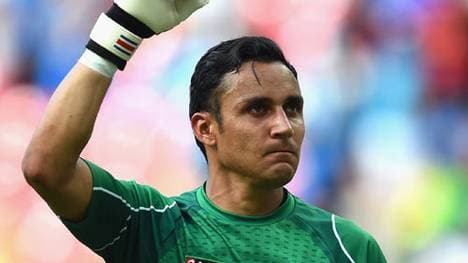 Navas kassierte auf dem Weg Costa Ricas ins WM-Viertelfinale nur zwei Gegentore aus dem Spiel heraus. Derzeit spielt er bei UD Levante in der spanischen Primera Division und besitzt dort noch einen Vertrag bis 2015. Auch der FC Porto soll um den Keeper werben