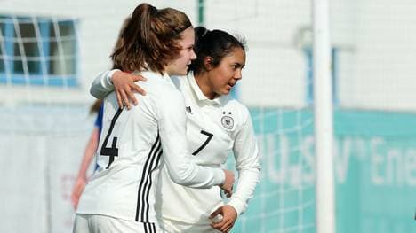 Gia Corley (r.) erzielte zwei Tore gegen Nordkorea