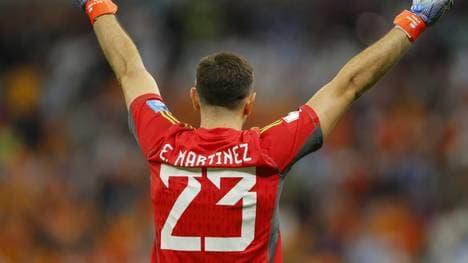 Emiliano Martinez wird zum Helden im Elfmeterschießen