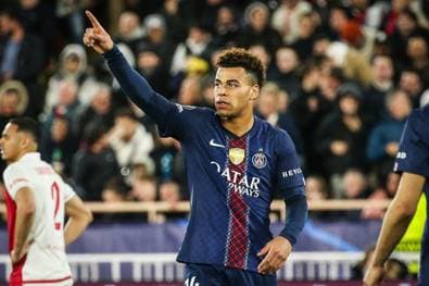 PSG wacht nach Albtraum-Start auf