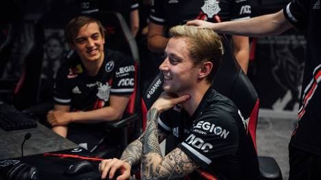 Gute Stimmung bei G2 Esports und Rekkles, die zum Start der LEC ungeschlagen bleiben 