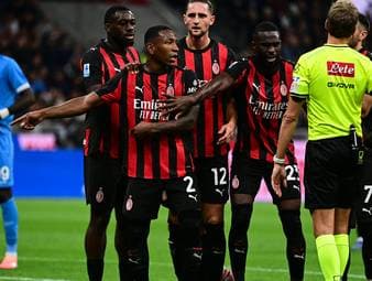 Milan stürzt Spitzenreiter Napoli