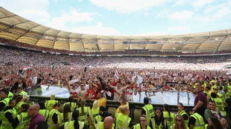 VfB Stuttgart v FC Wuerzburger Kickers - Second Bundesliga