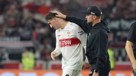 Angelo Stiller (l.) und Trainer Sebastian Hoeneß (r.)
