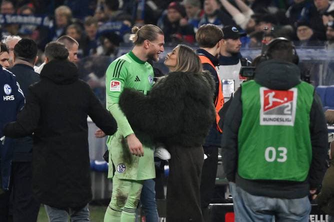 Karius verkündet Überraschung 