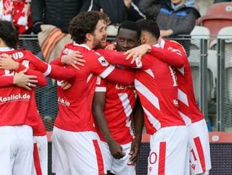 Cottbus gewinnt Topspiel dramatisch