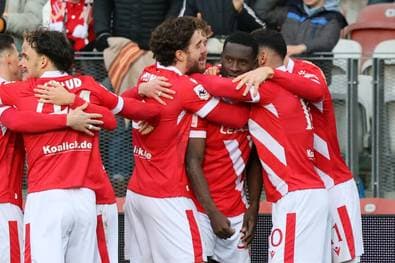 Cottbus gewinnt Topspiel dramatisch