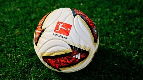 Der offizielle Spielball für die kommende Saison