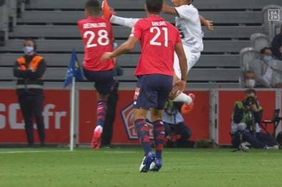 Horror-Foul: Kung-Fu-Tritt überschattet Saisonauftakt der Ligue 1