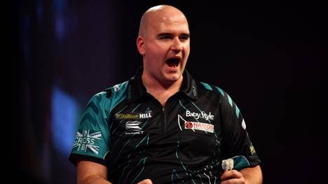 Rob Cross steht bei den UK Open im Viertelfinale