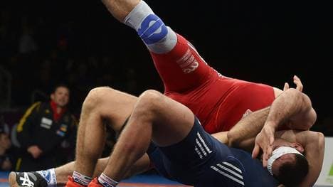 EM in Warschau: Deutsche Ringer gewinnen vierte Medaille