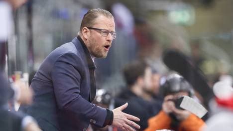 Duesseldorfer EG v Red Bull Muenchen - DEL