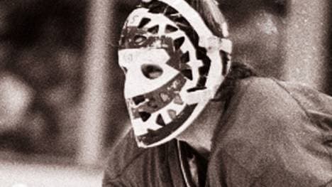 Ken Dryden wurde auch für seine Maske berühmt