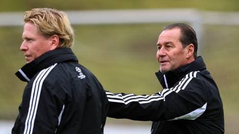 FC Schalke 04 - Training & Press Conference