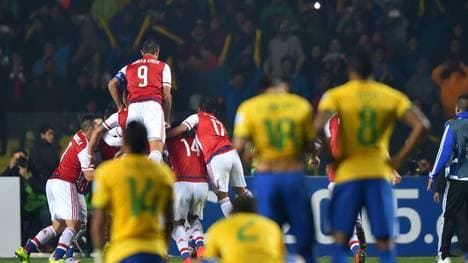 Everton Ribeiro und Douglas Costa konnten im Elferschießen nicht verwandeln