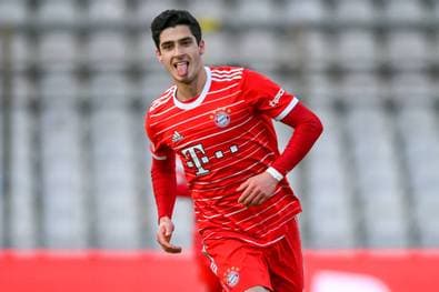 Vom BVB nach München! Löst er Bayerns Sturmnot?