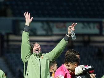 Ex-HSV-Coach Walter setzt Lauf fort