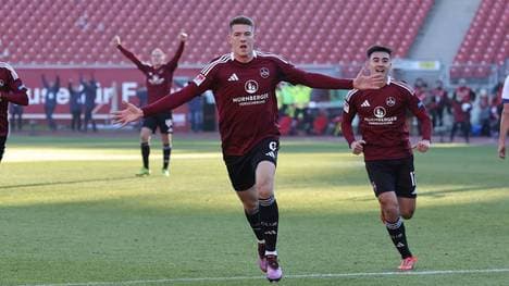 Florian Flick schießt den 1. FC Nürnberg zum Sieg