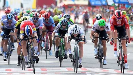 Auf der 4. Etappe bei der Vuelta ging es sehr eng zu