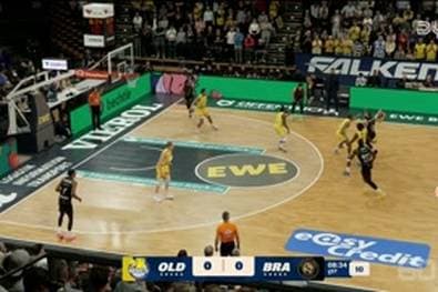 Spiel Highlights zu EWE Baskets Oldenburg - Basketball Löwen Braunschweig