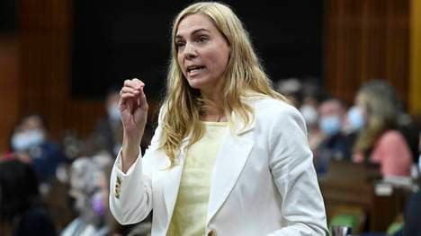 Pascale St-Onge kämpft mit Missbrauchs-Vorwürfen im kanadischen Eishockey