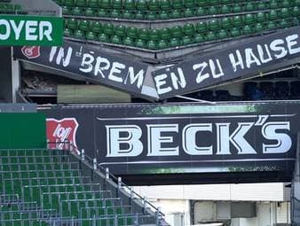 Nach dem Tribünen-Einsturz im Bremer Weserstadion hat sich Hans-Jörg Otto zum geplanten Neubau der betroffenen Tribüne geäußert. Außerdem erklärte er, ab wann das Weserstadion voraussichtlich wieder vollständig genutzt werden kann.