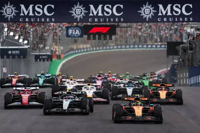 Formel 1 in Brasilien: Norris gewinnt Thriller