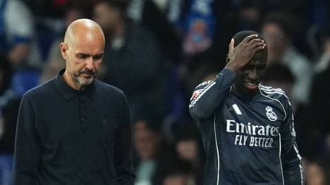 Ferland Mendy (r.) fällt monatelang aus