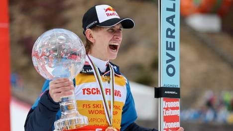 Daniel Tschofenig wechselt seine Ski kurz vor der Saison