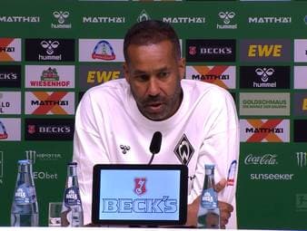 Nach Spielende feuerten Hamburger Fans Leuchtfeuer in den Bremer Zuschauerblock. Auf der Pressekonferenz reagierten beide Trainer auf den Vorfall und verurteilten ihn aufs Schärfste. 