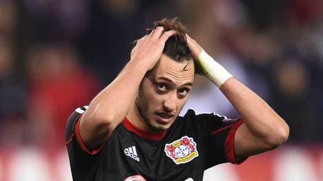 Hakan Calhanoglu Haare raufen