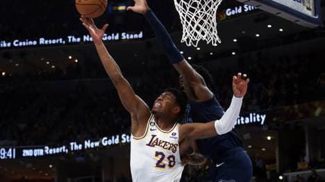 Rui Hachimura im Duell mit Grizzlies-Forward Jaren Jackson Jr. 