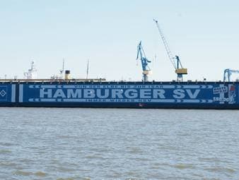 Der Hamburger SV hat einen historischen Meilenstein erreicht: 150.000 Mitglieder. Damit gehört der HSV offiziell zu den Mitgliedstärksten Sportvereinen Deutschlands. Gefeiert wurde dieser Meilenstein am Hamburger Hafen.
