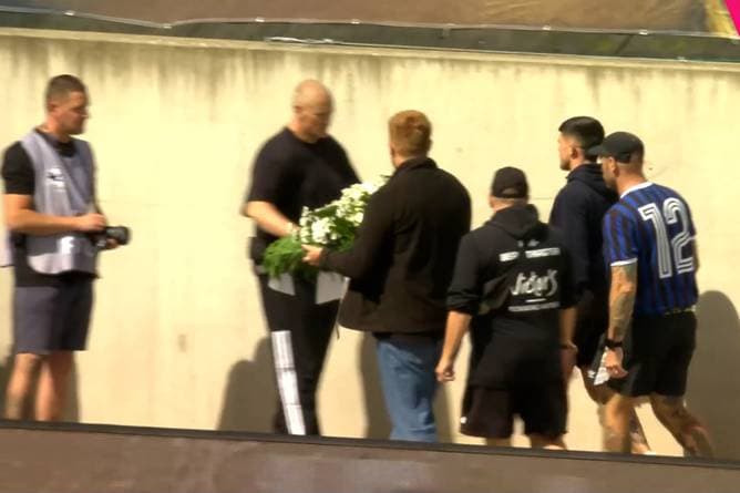 Nach Todesfall: Fans mit großer Geste