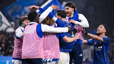 Schalke hat die Tabellenführung zurückerobert
